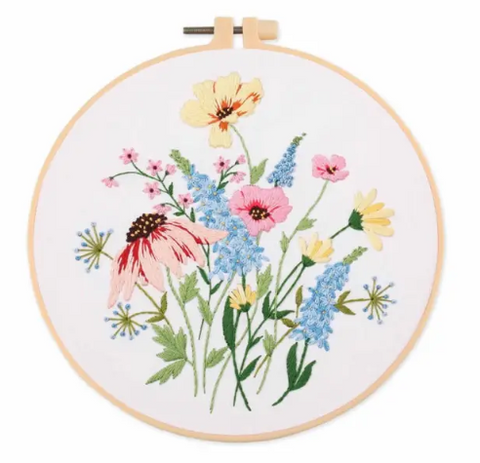 Embroidery Kit For Beginner & Full Kit Floral Embroidery with Needlepoint Hoop