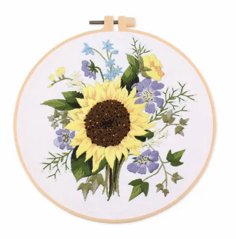 Embroidery Kit For Beginner & Full Kit Floral Embroidery with Needlepoint Hoop