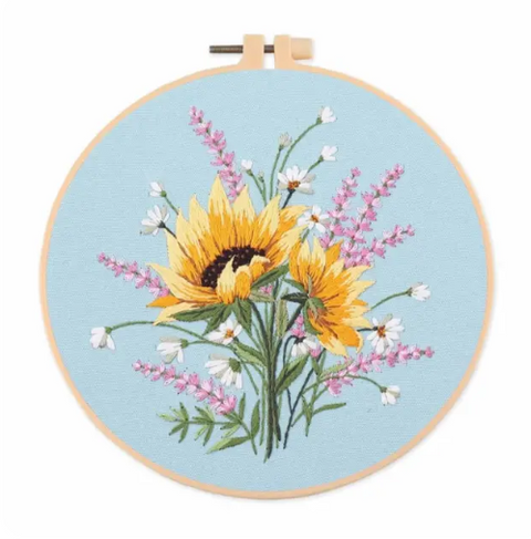 Embroidery Kit For Beginner & Full Kit Floral Embroidery with Needlepoint Hoop